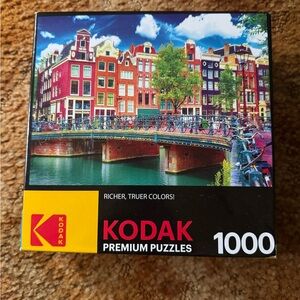 Kodak Canal Row Puzzle - Blue, Green, Red, Yellow